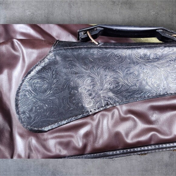 Vintage 1960 Sears Rifle Case 50" Scroll Detail Faux Leather Padded Gun Bag - Picture 4 of 11